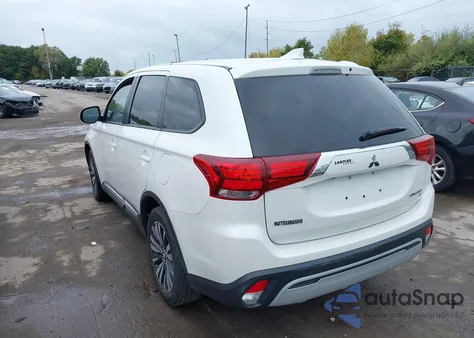 2019 Mitsubishi Outlander Se z USA, uszkodzony, nr VIN JA4AD3A38KZ021240